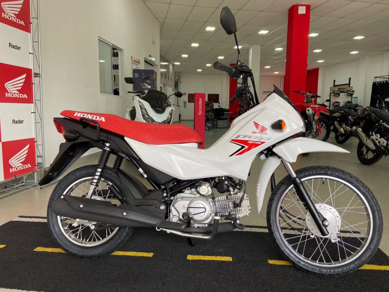 Honda Pop 110i ES 2025