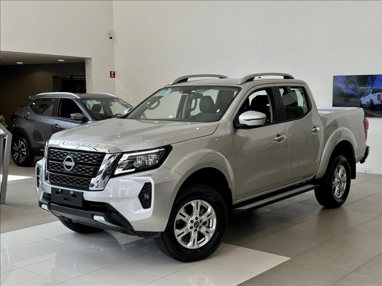 Nissan Frontier SE AT 2025