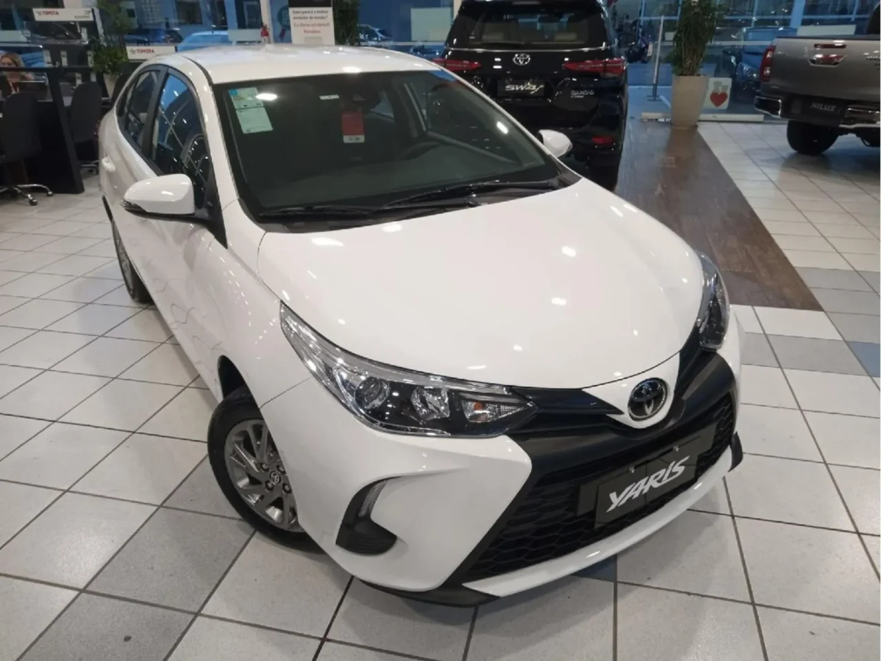 Toyota Yaris Sedan 2025