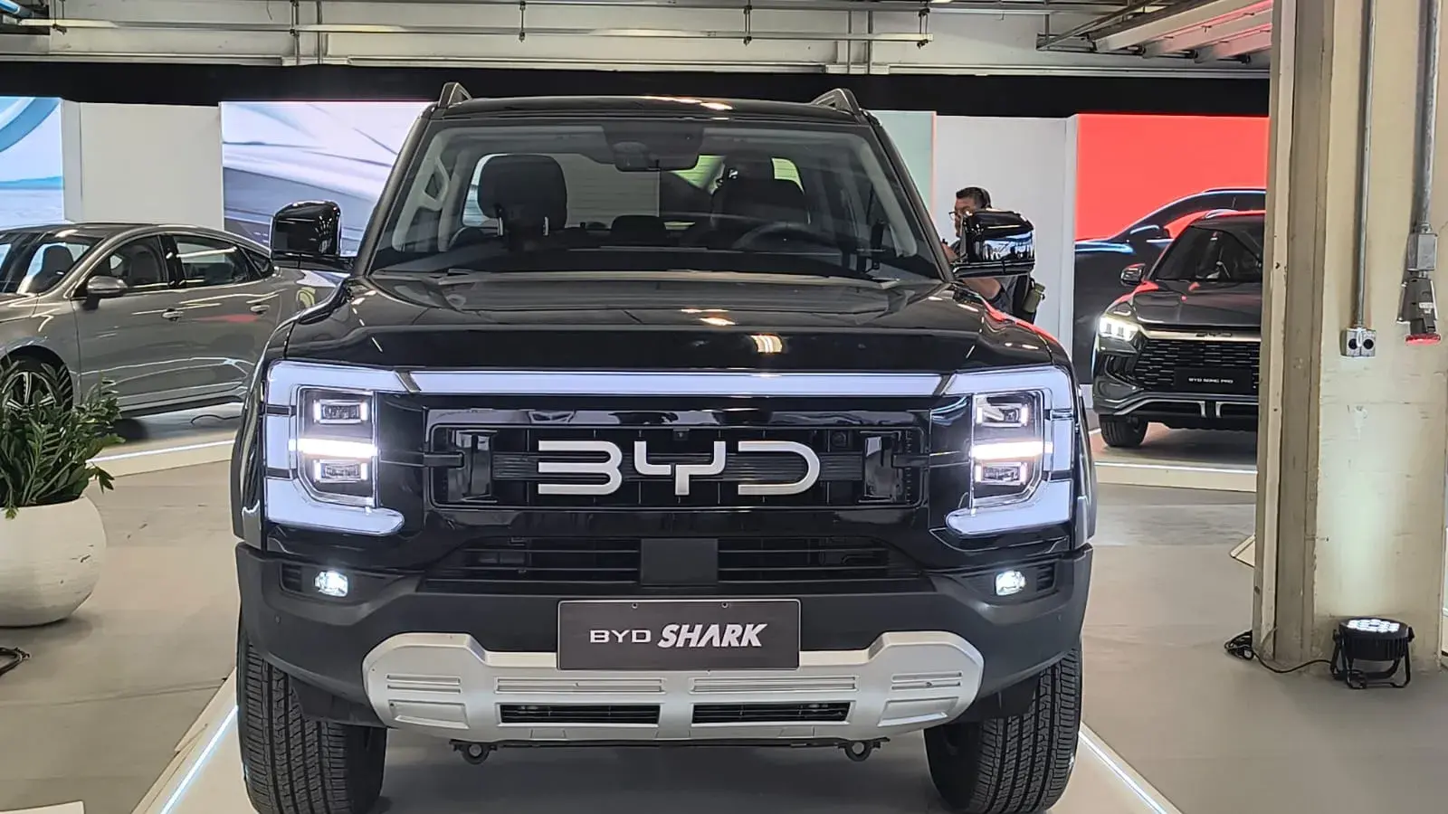 BYD Shark 2025