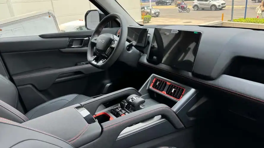 BYD Shark 2025
