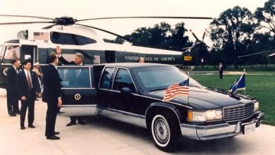 Limusine presidencial de Bill Clinton, um Cadillac Fleetwood Brougham, está à venda