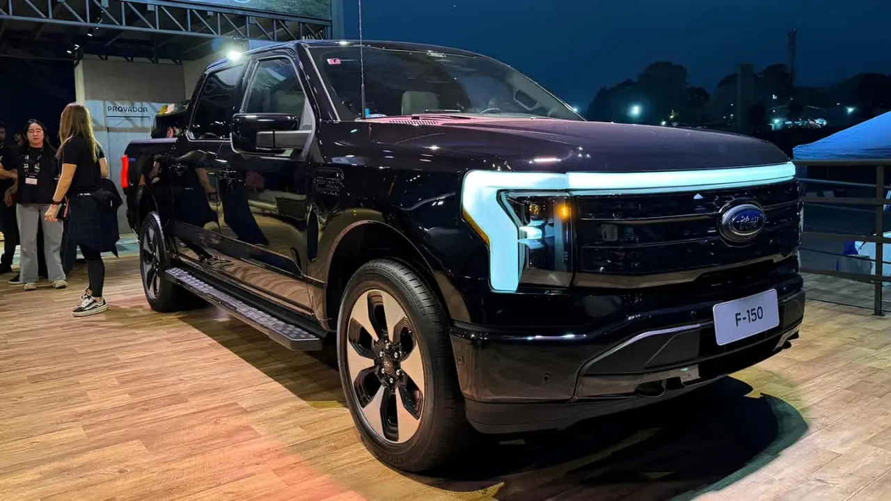 Ford F-150 Lightning: recall afeta quase 12 mil picapes elétricas nos eua