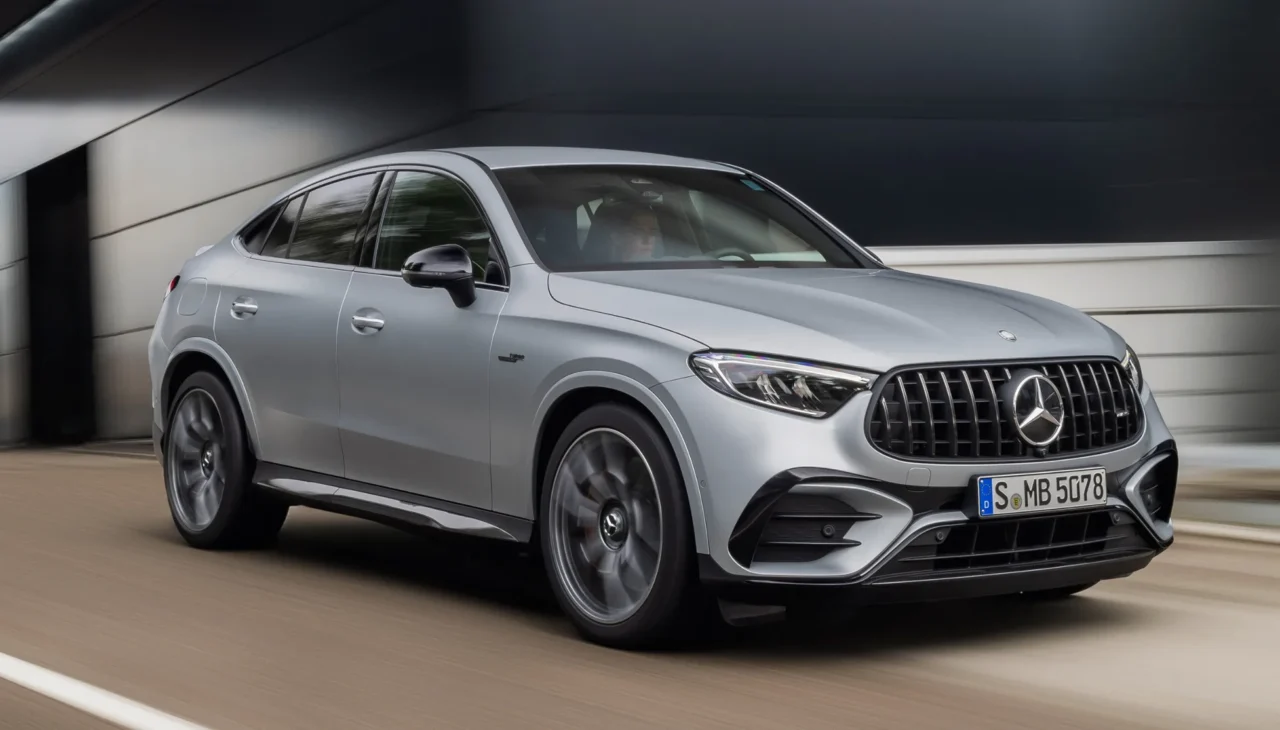 Novo Mercedes-AMG GLC 63 Coupé despeja 680 cv e 104 kgfm