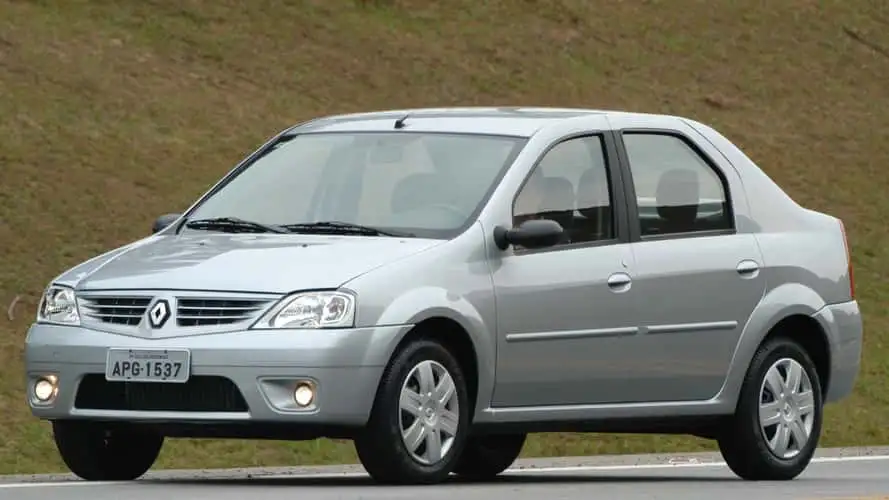 Logan: Sedã da Dacia completa 20 anos e marcou história no Brasil sob a marca Renault