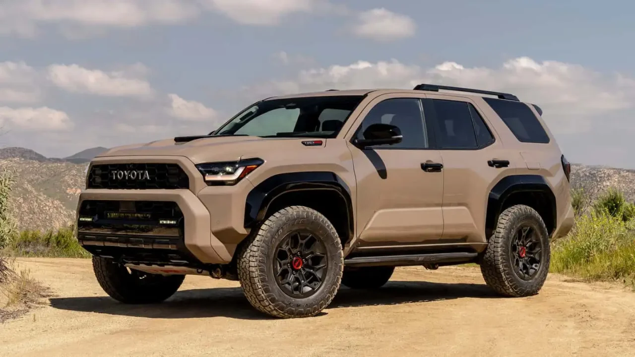 Nova geração do Toyota 4Runner impressiona com robustez e versatilidade