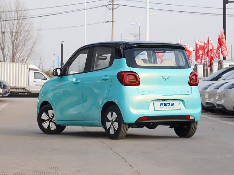 Wuling Hongguang Mini EV de segunda geração chega na China