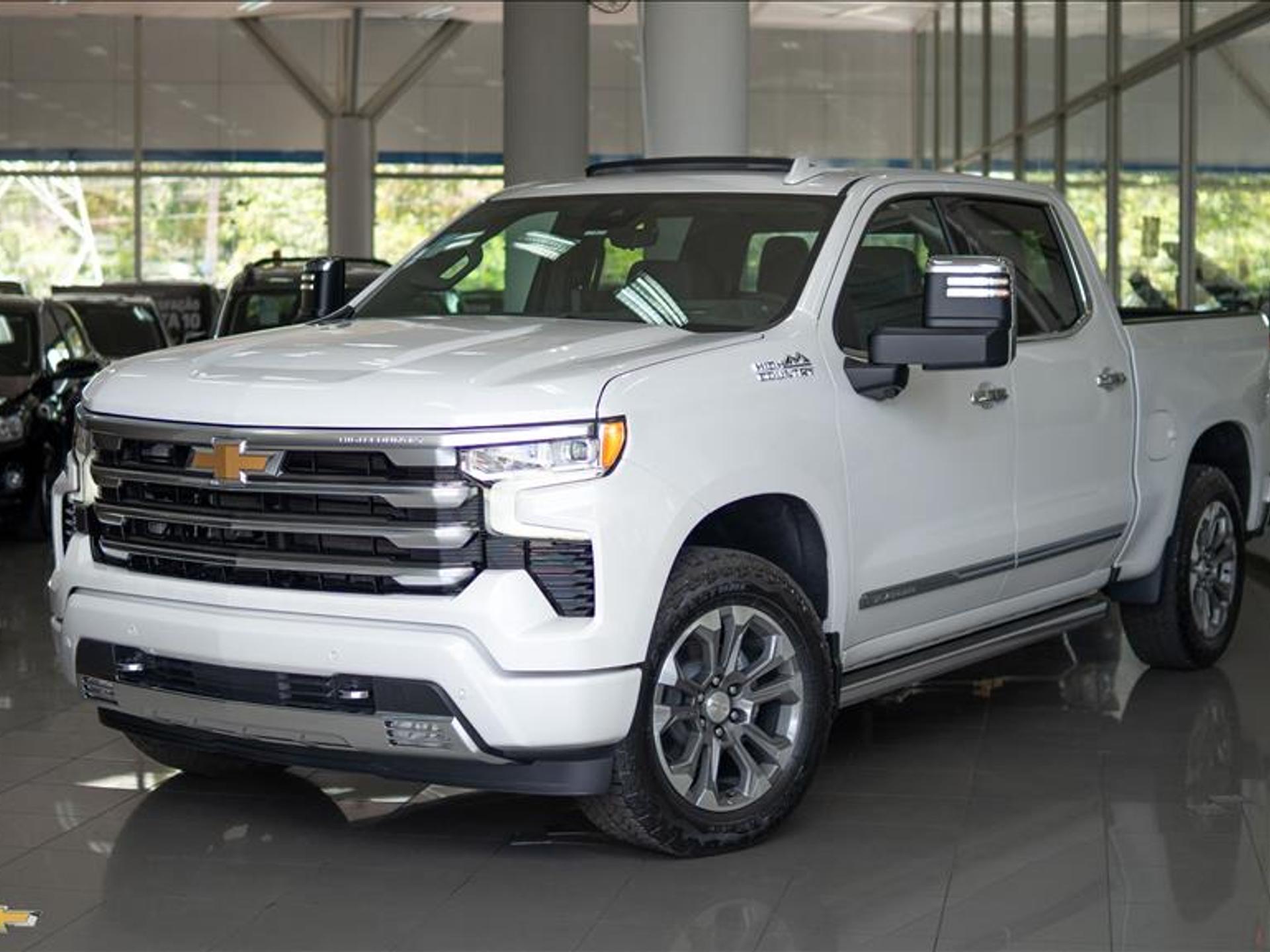 Chevrolet Silverado ultrapassa Ford F-150 em preço após novo reajuste