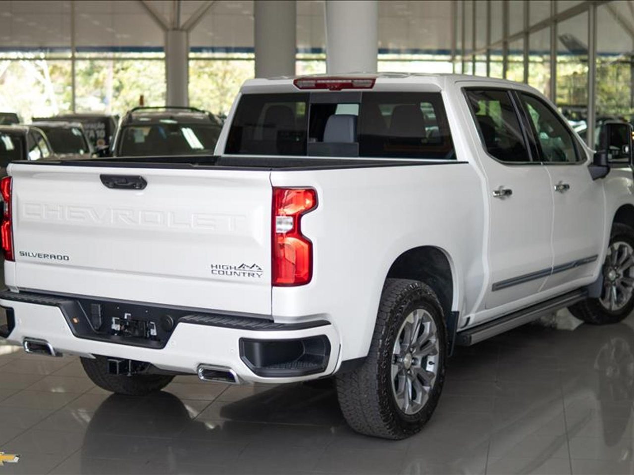 Chevrolet Silverado ultrapassa Ford F-150 em preço após novo reajuste