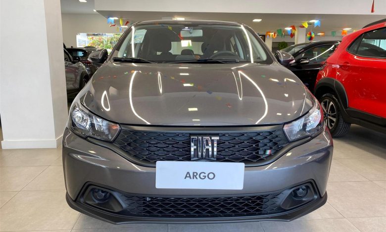 Fiat oferta o Argo em janeiro para PcD com desconto de até R$ 24.875