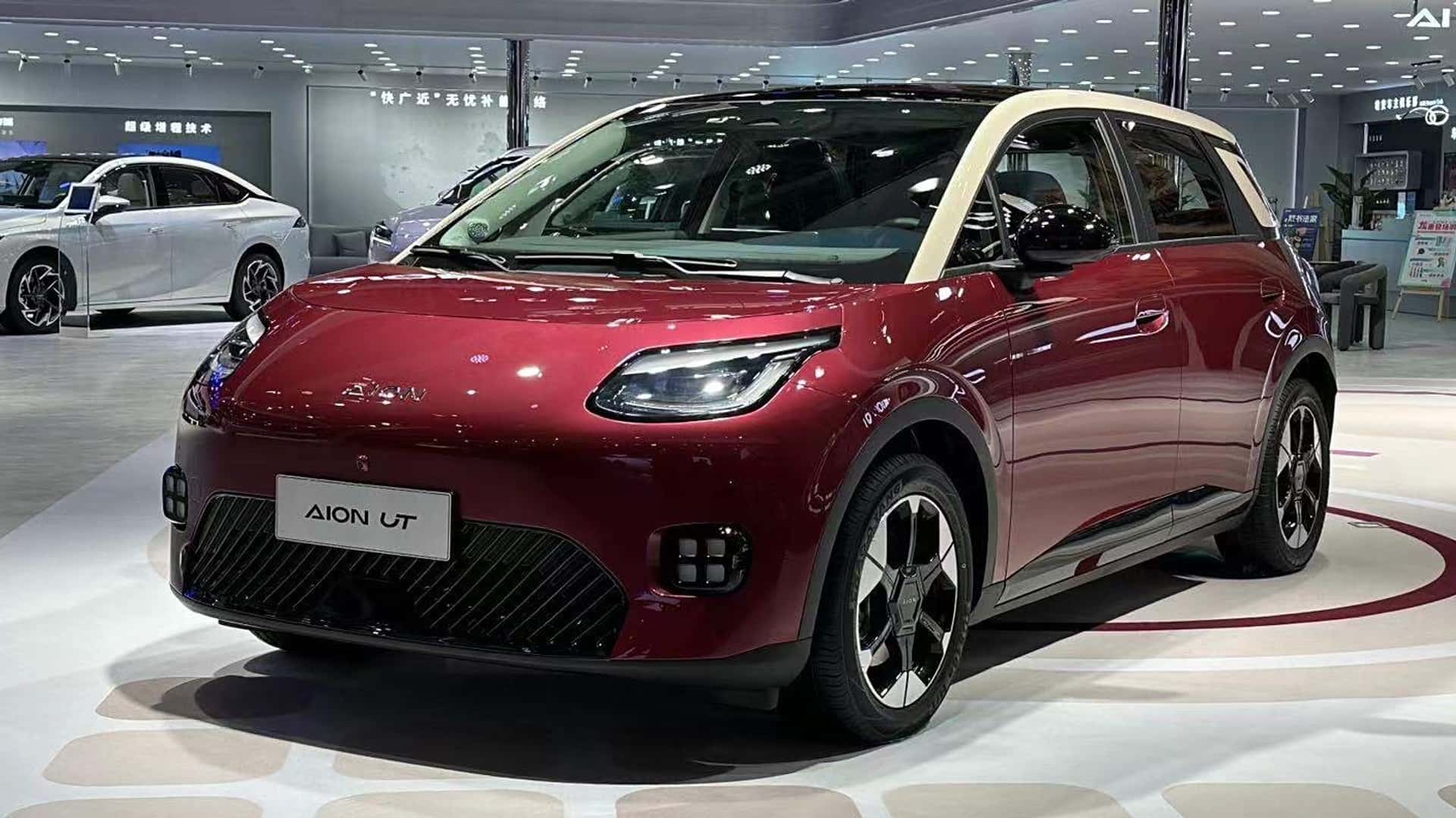 GAC Aion UT, rival do BYD Dolphin, inicia pré-venda na China com preços competitivos