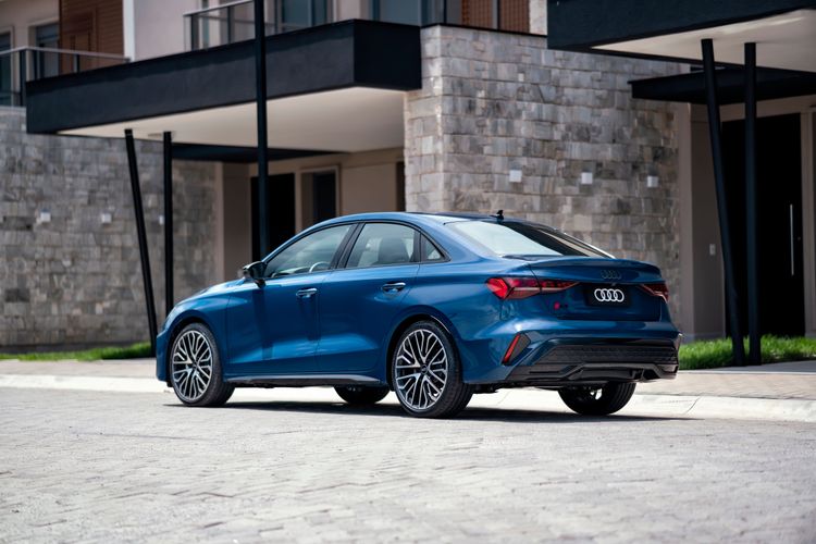 Audi do Brasil lança novo A3 Sedan no país e modelo já está nas concessionárias