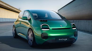 Renault Twingo: interior retrô é revelado com detalhes tecnológicos para 2026