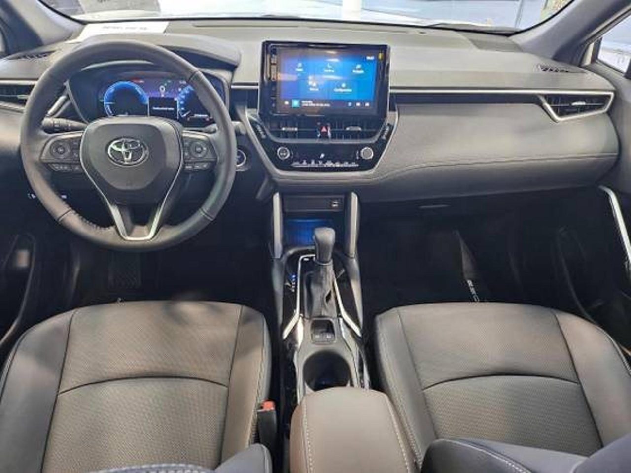 Toyota Corolla Cross 2026: confira quanto custa o seguro e revisões em janeiro