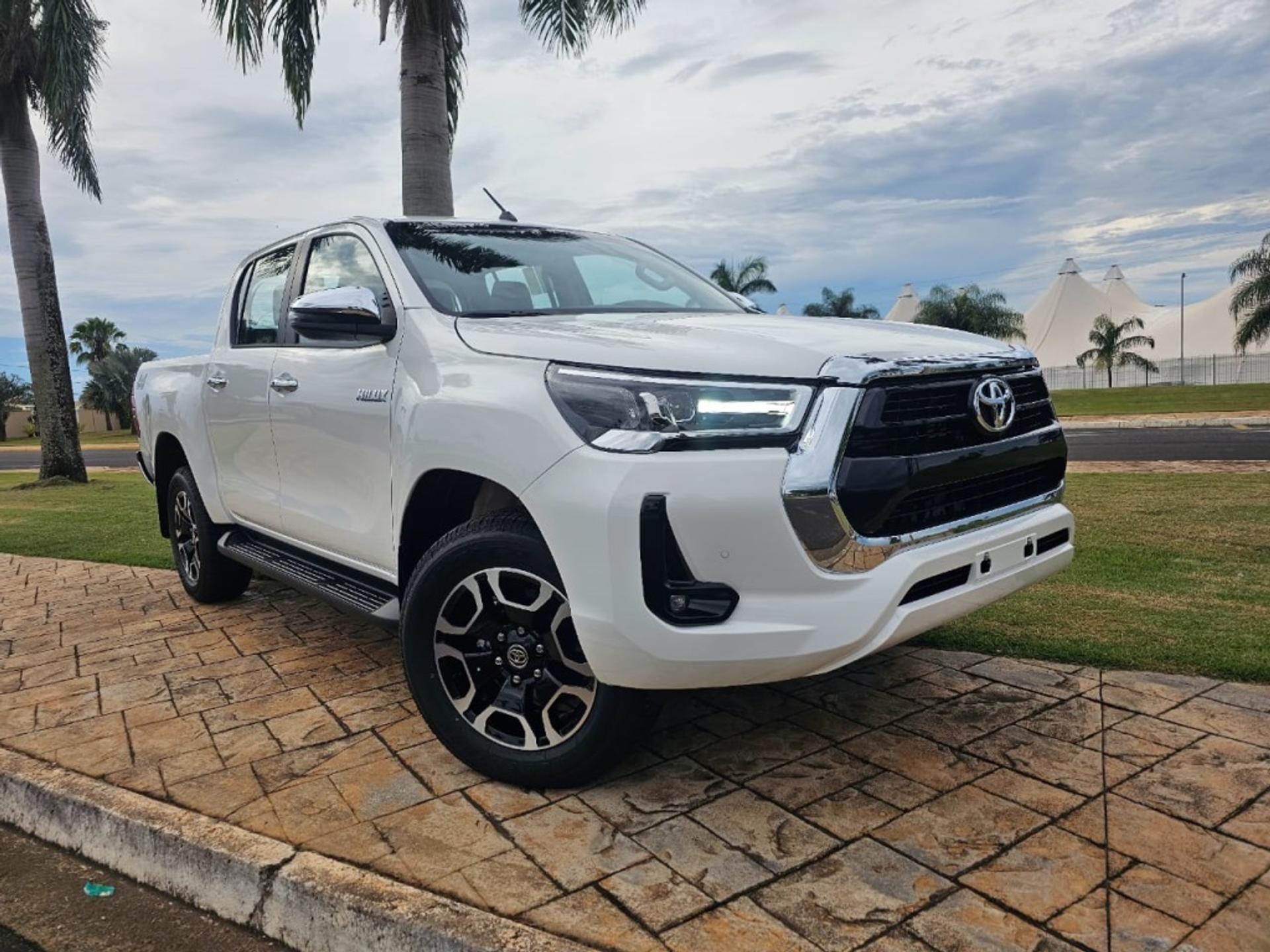 Toyota anuncia Hilux Power Pack em janeiro com desconto de até até R$ 46.762