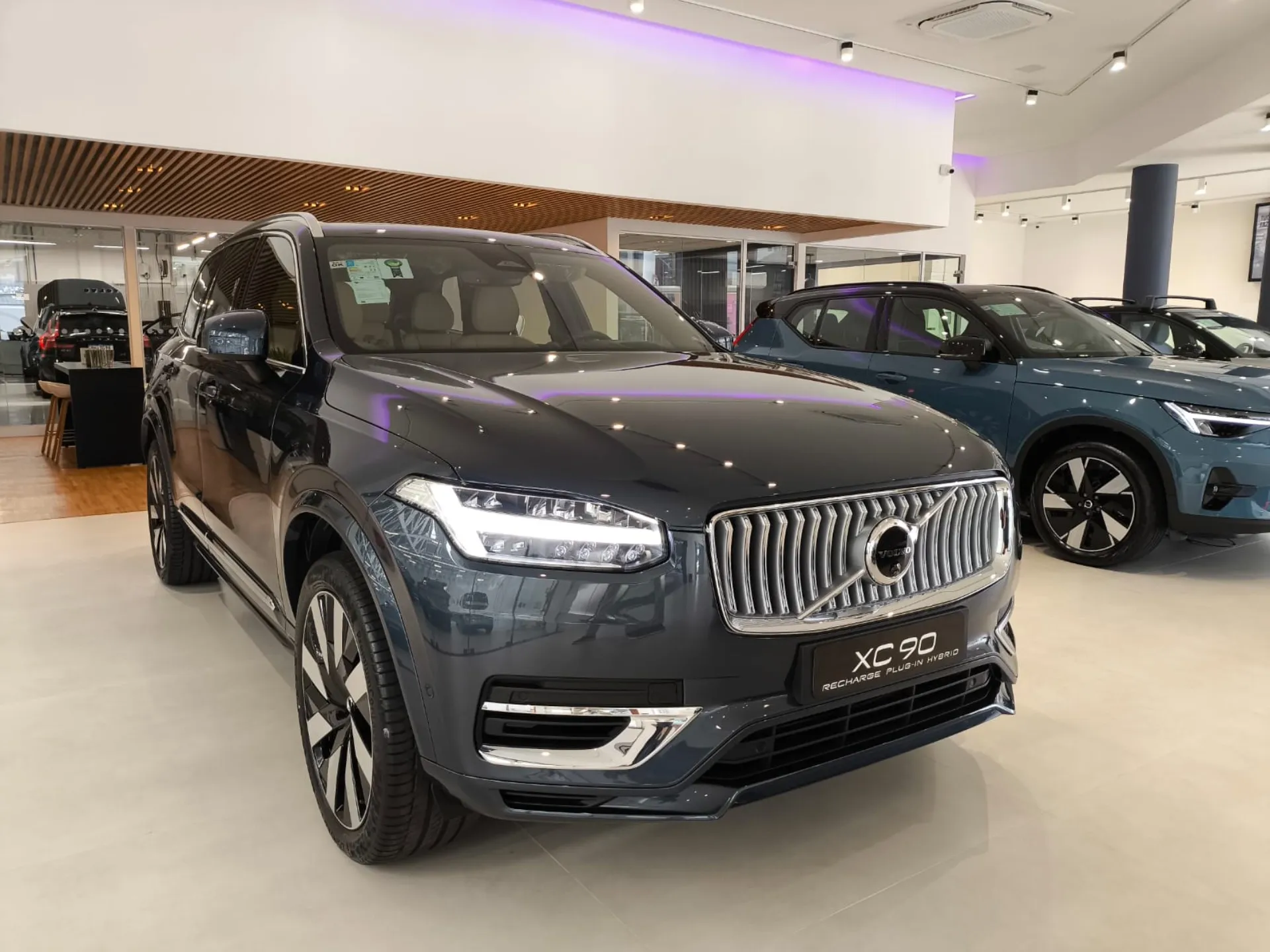 Volvo oferece condições especiais para impulsionar vendas em 2025