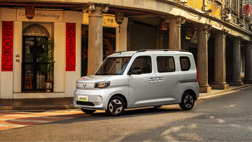 Wuling Zhiguang EV inicia pré-venda na China com preços acessíveis 