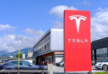 Protestos contra Tesla chegam aos EUA enquanto Elon Musk rebate críticas