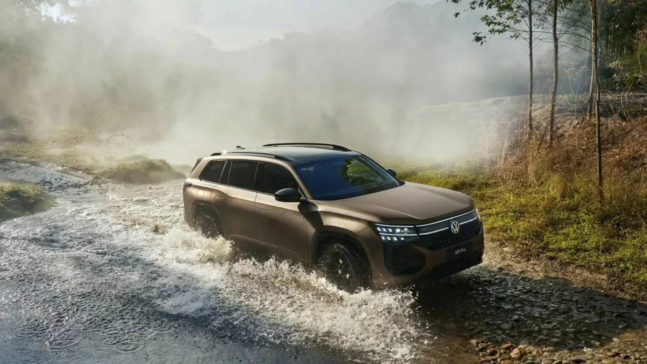 Volkswagen Teramont Pro é revelado na China e antecipa design do novo Atlas