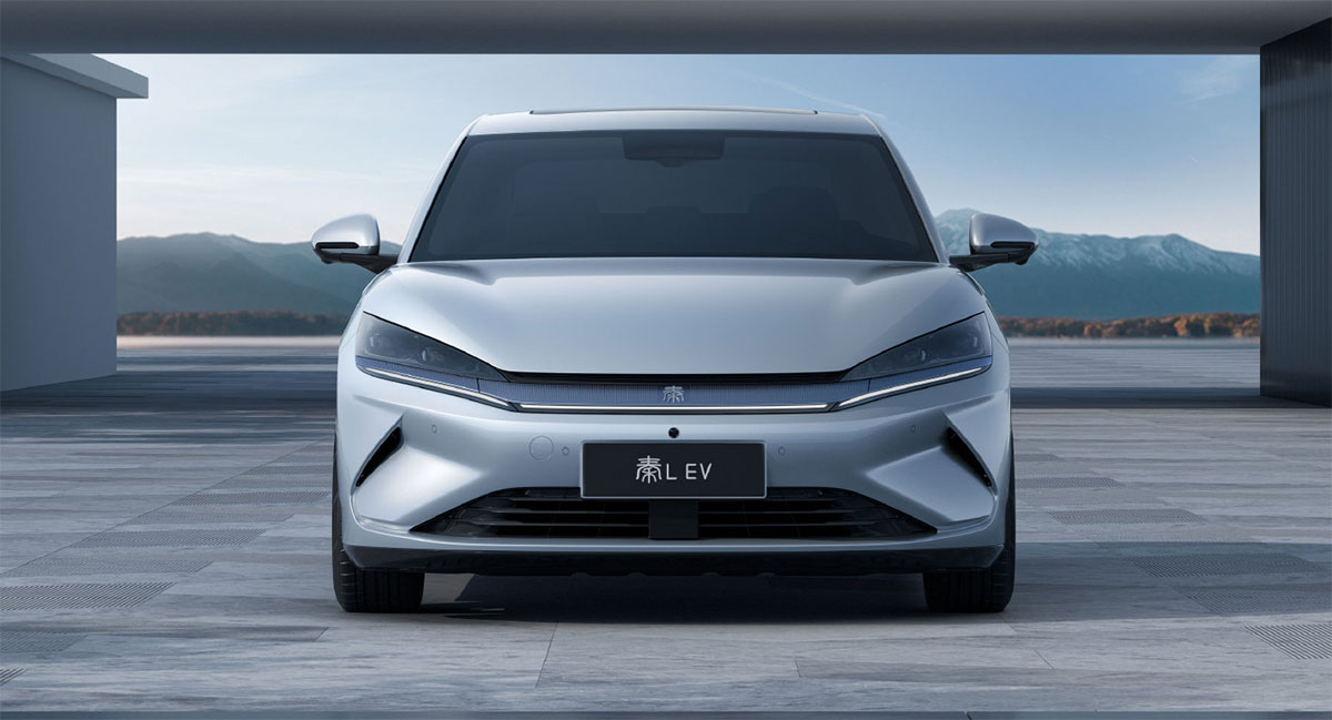 BYD divulga novas imagens do sedã elétrico Qin L EV, com lançamento próximo