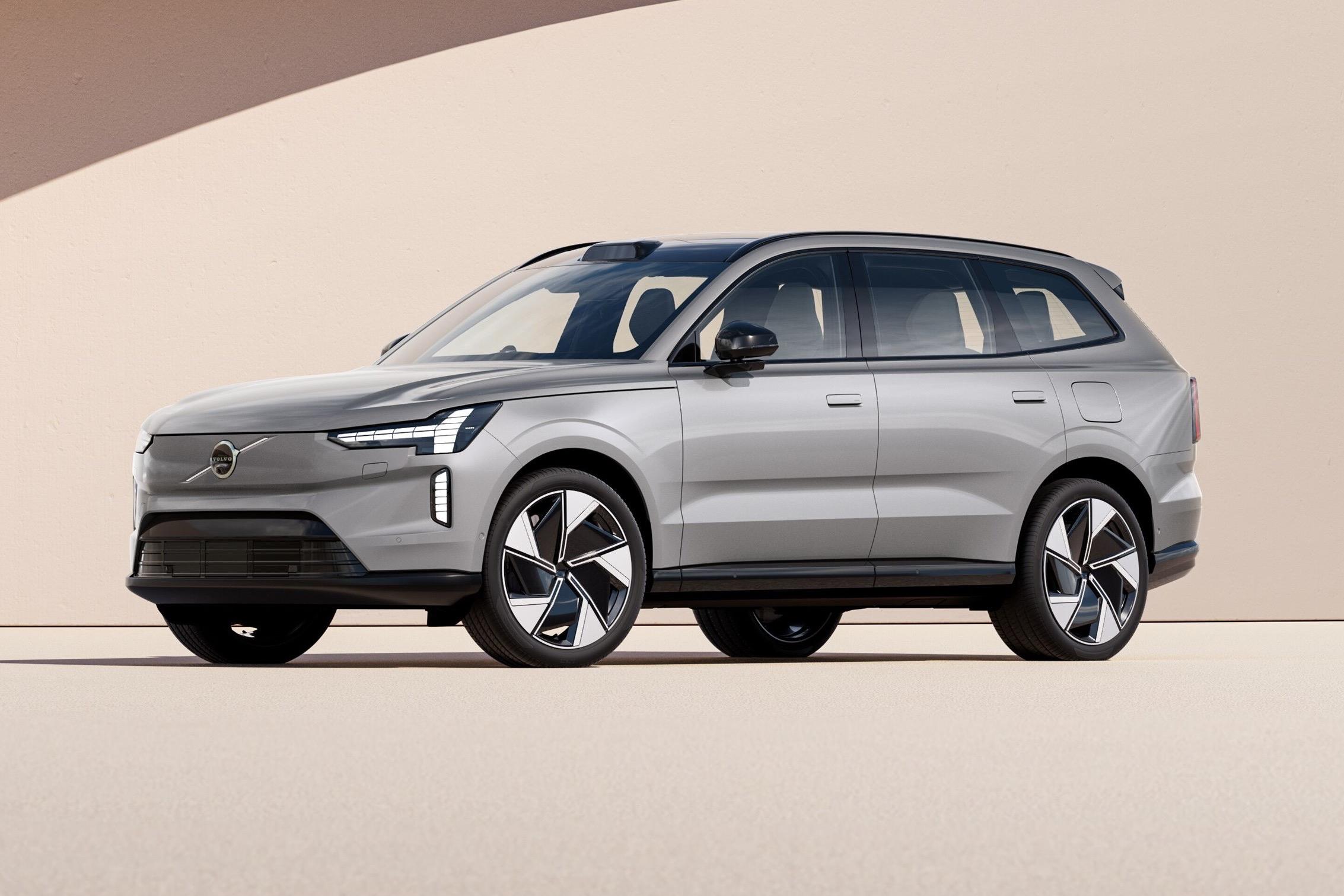 Volvo anuncia cinco lançamentos para 2025 e mira em 2026 com o novo SUV elétrico EX60