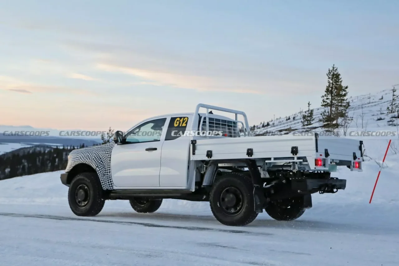 Ford Ranger Super Duty 2026 é flagrada em testes de inverno na Europa