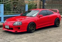 Toyota Celica 'disfarçado' de Supra A80 é colocado à venda na Tailândia