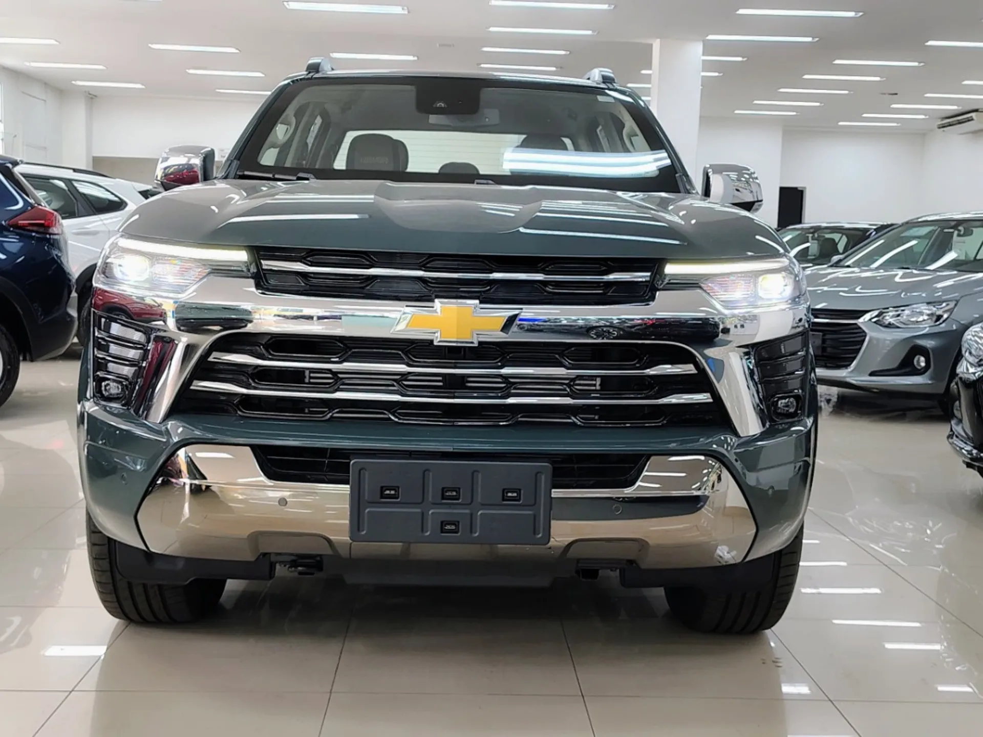 Chevrolet libera S10 High Country com descontão de R$ 9.800 para zerar estoque