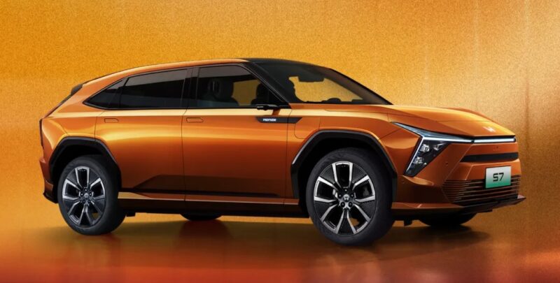 Honda S7 elétrico com software Huawei chega ao mercado chinês