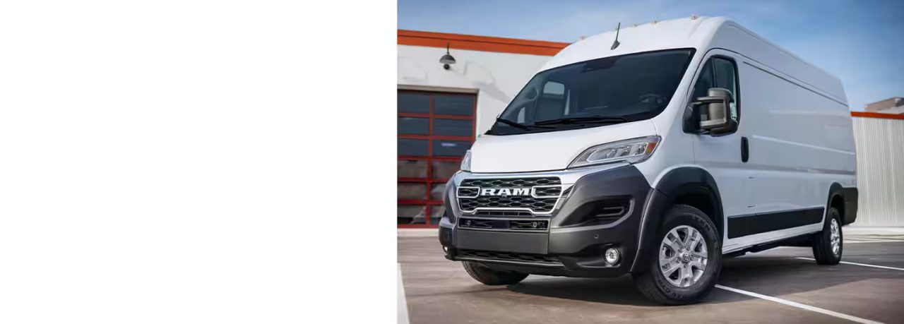 Ram ProMaster EV 2025: encomendas abertas para a van cargo elétrica