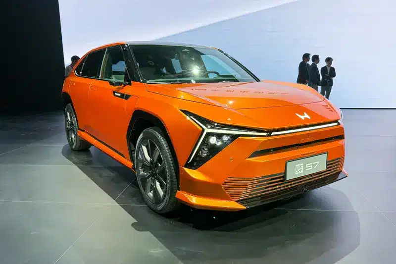 Honda S7 elétrico com software Huawei chega ao mercado chinês