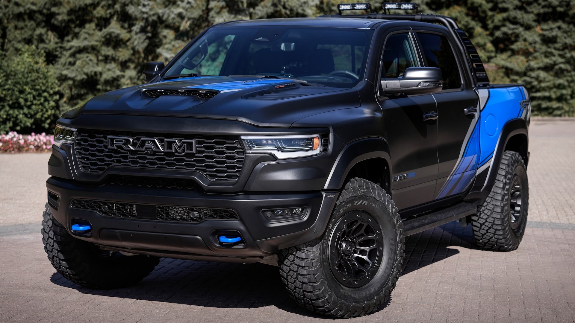 Ram 1500 RHO ganha edição limitada Mopar ‘25 com visual exclusivo e motor de 540 cv