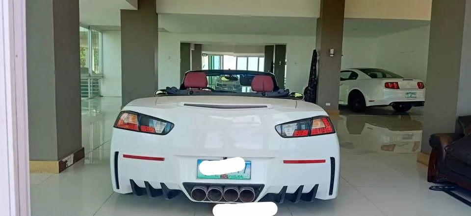 Mitsubishi Eclipse customizada: um tributo ao Corvette C7 nas Filipinas?