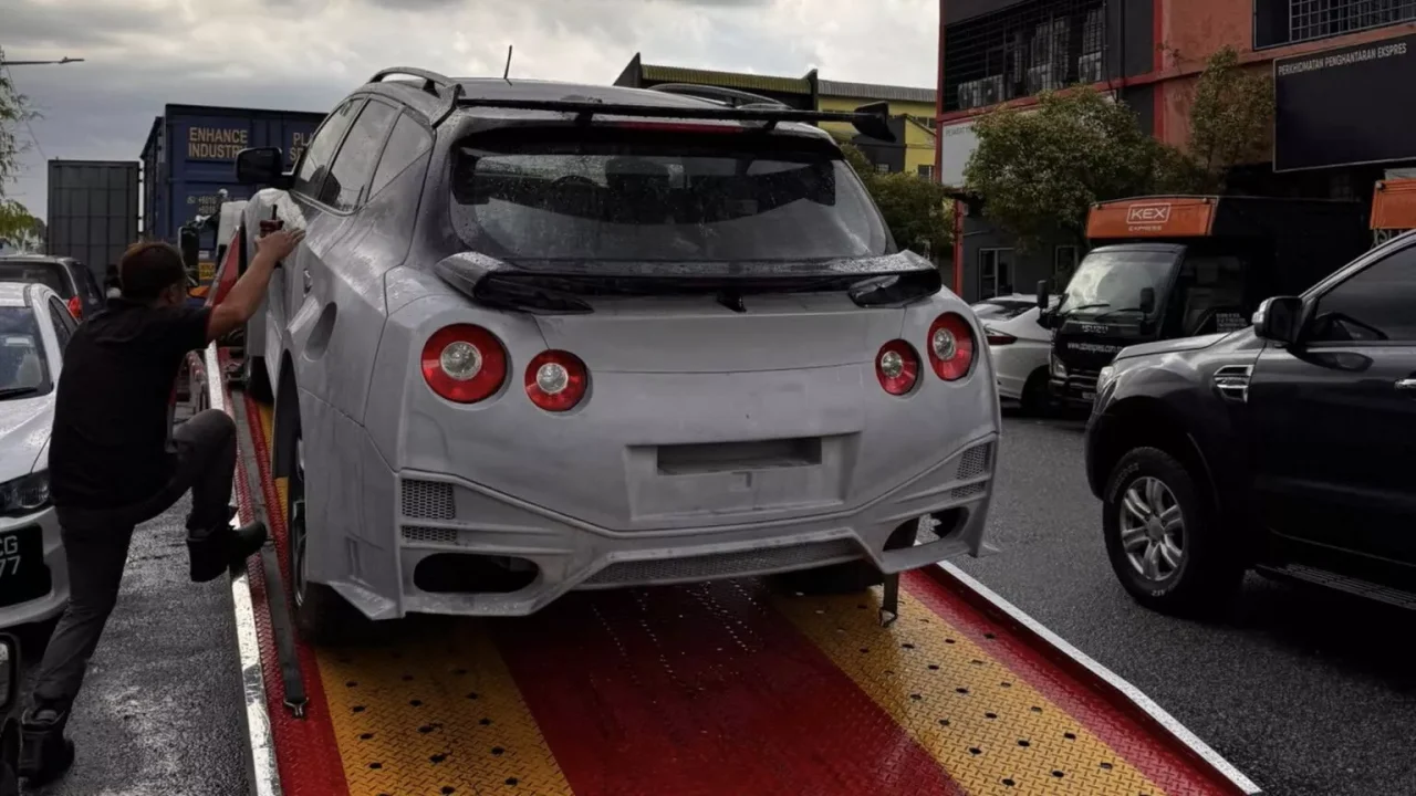 Fã transforma Nissan Murano em tributo ao GT-R R35 na Malásia