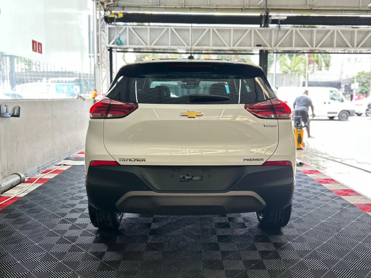 Chevrolet Tracker LTZ é liberado com mega oferta relâmpago de R$ 28 mil para PcD