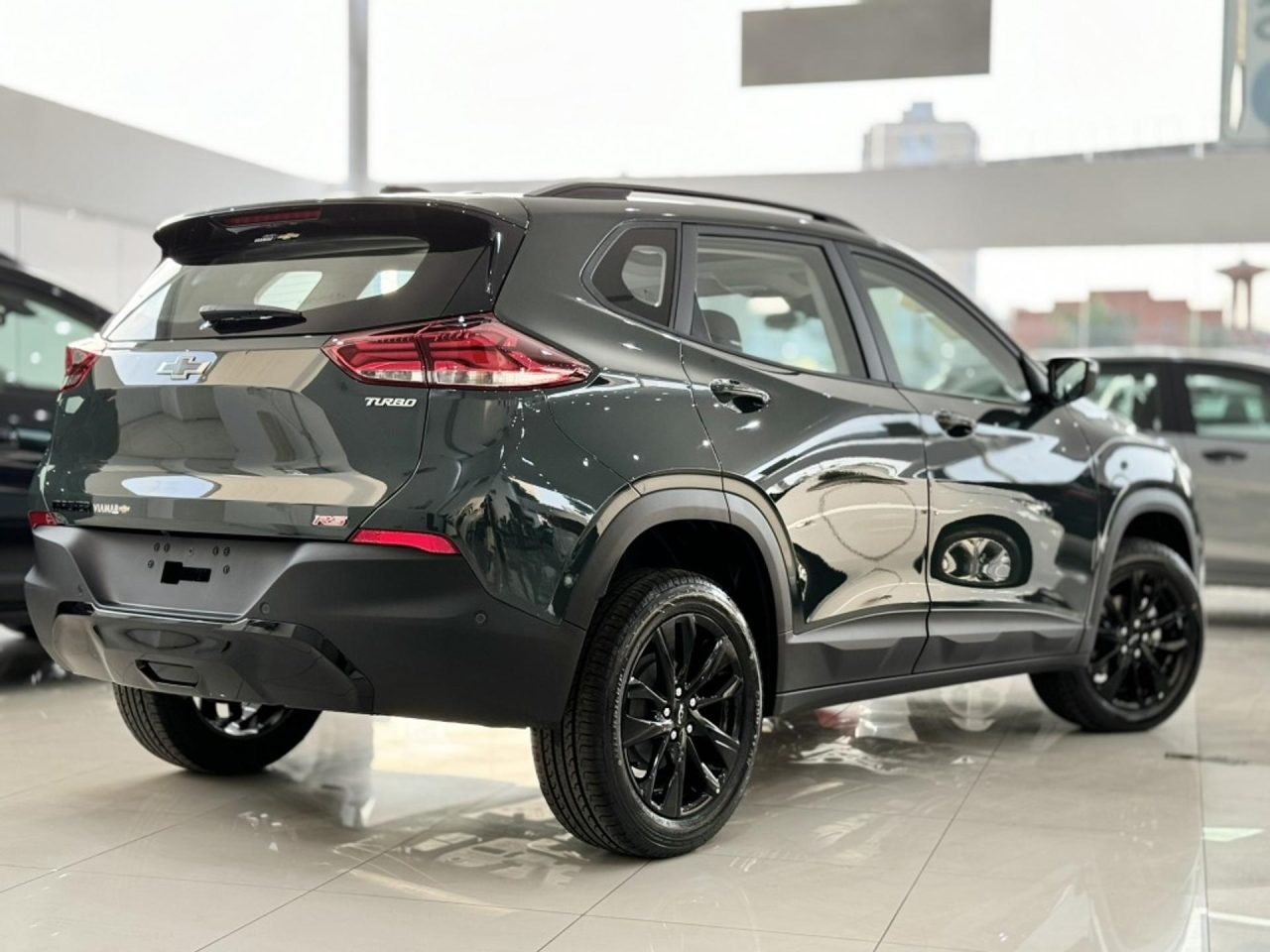 Chevrolet Tracker RS com mega oferta de R$ 38.085 de desconto para limpar estoque