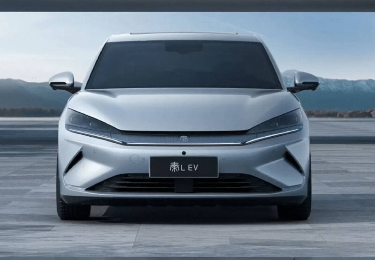 BYD adia lançamento do sedã elétrico Qin L EV com sistema de 800V