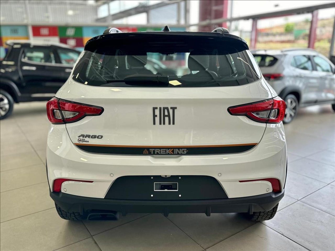 Fiat Argo Trekking CVT é liberado em março com mega desconto de R$ 22,4 mil para limpar estoque