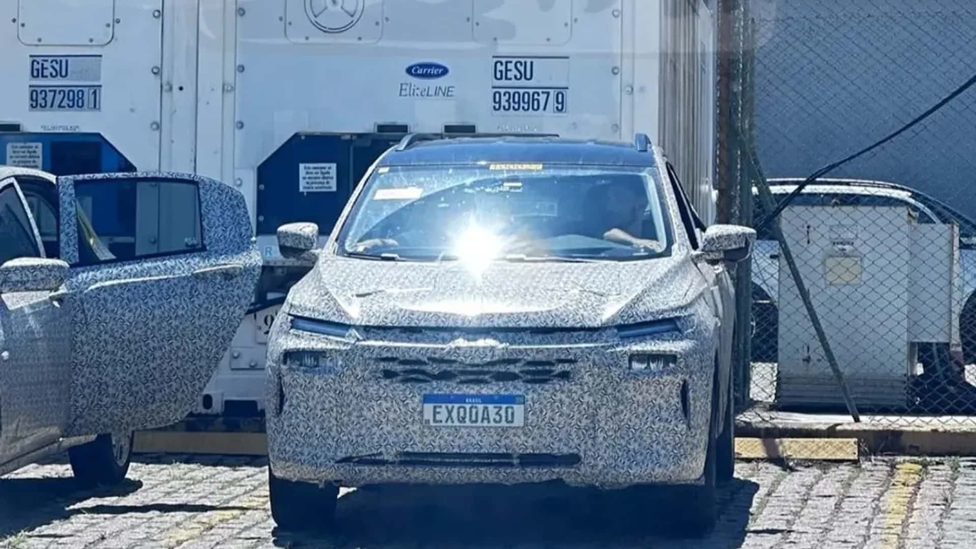 Chevrolet Tracker é flagrado novamente e terá visual semelhante ao da Equinox