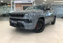 Jeep Compass Blackhawk é anunciado em março com mega desconto R$ 46,7 mil para zerar estoque