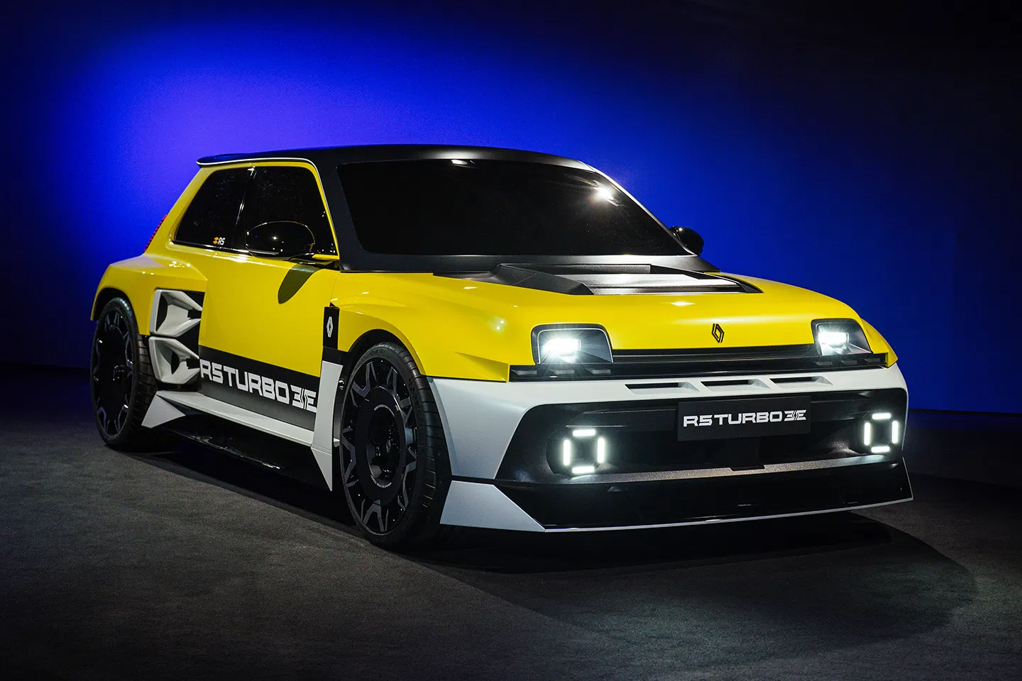 Renault 5 Turbo 3E: Superesportivo elétrico compacto de 540 cv chegará em 2027