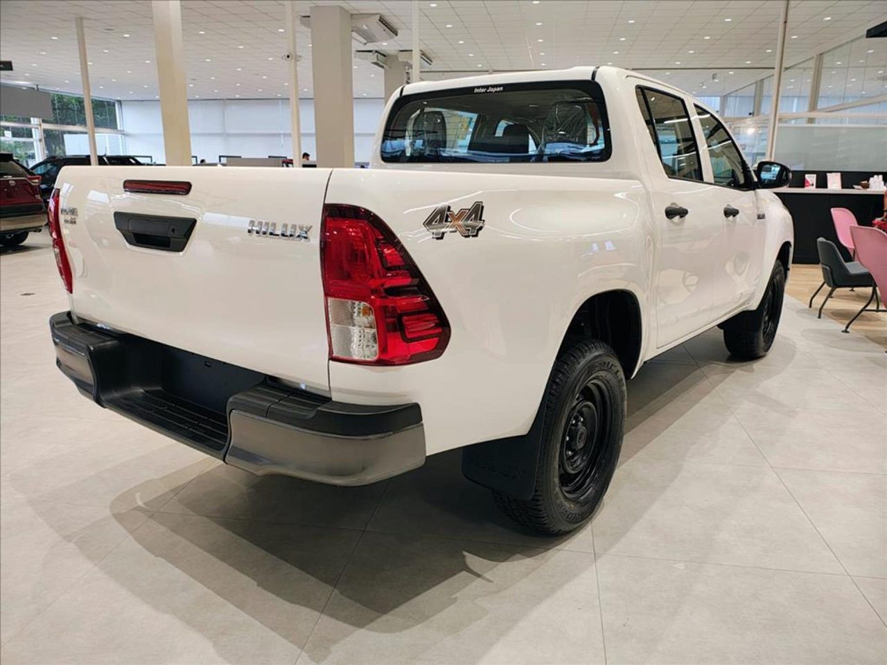 Toyota Hilux tem novo reajuste de preço de até R$ 13.200 em março