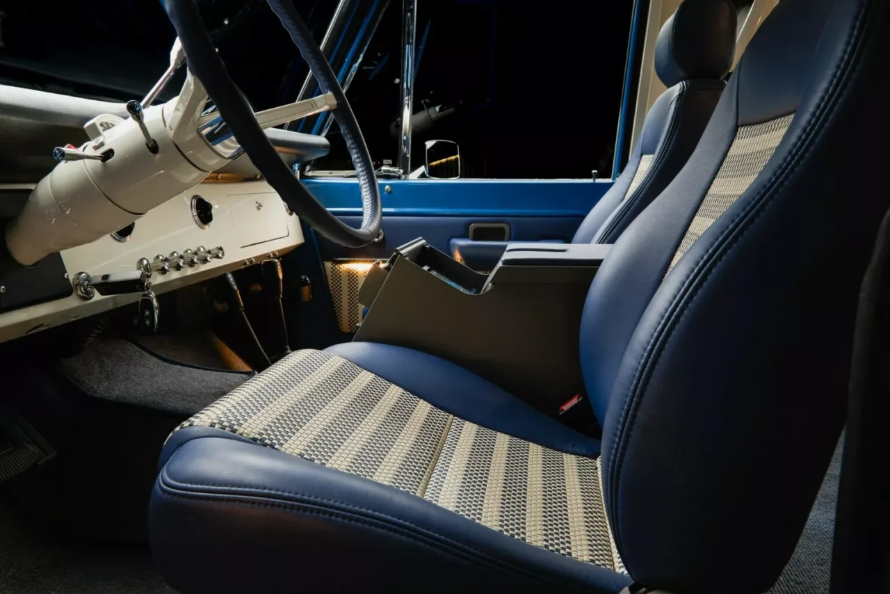 Ícone 4x4 eletrifica o clássico Bronco com bateria de 105 kWh