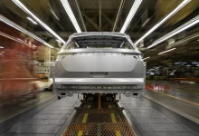 Nissan aumenta produção nos EUA em resposta às tarifas de Trump