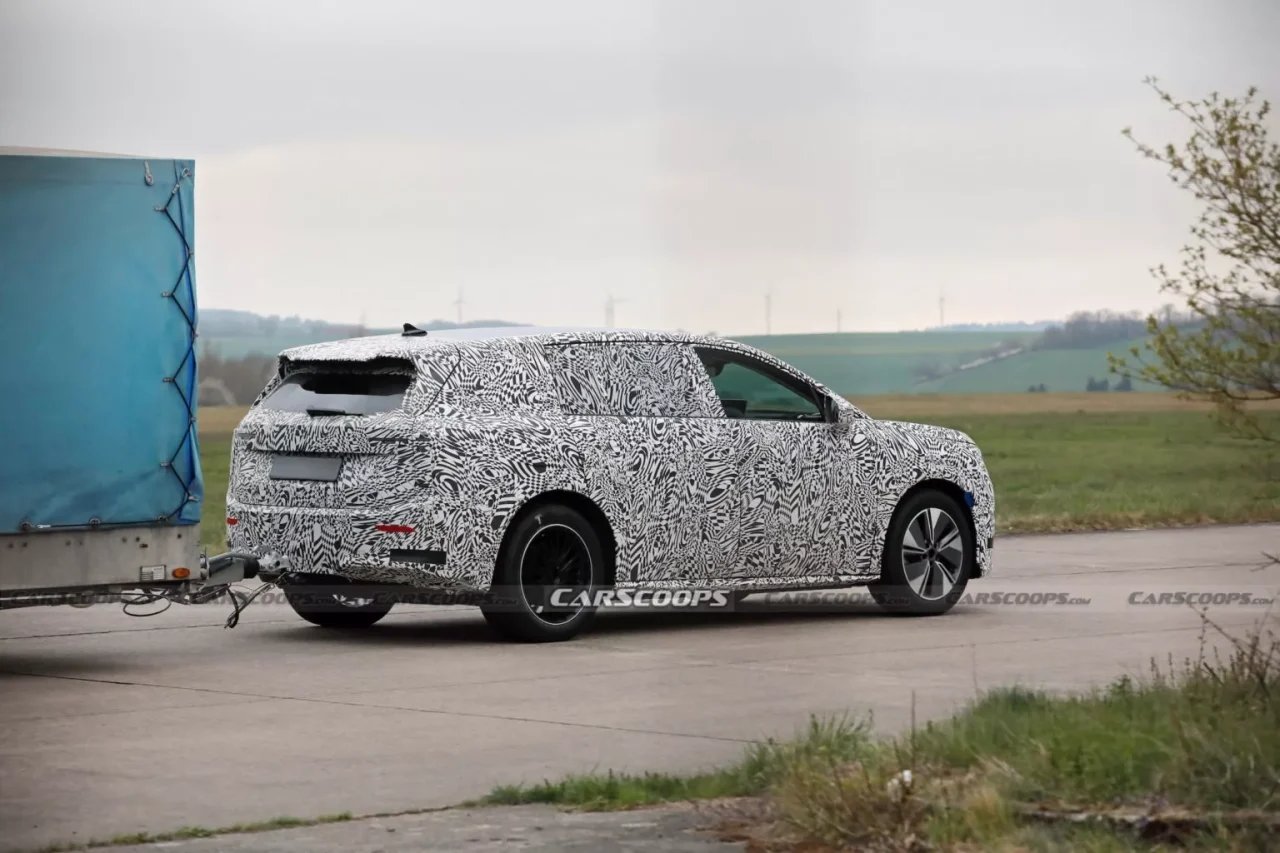 Novo SUV elétrico de sete lugares da Skoda é testado