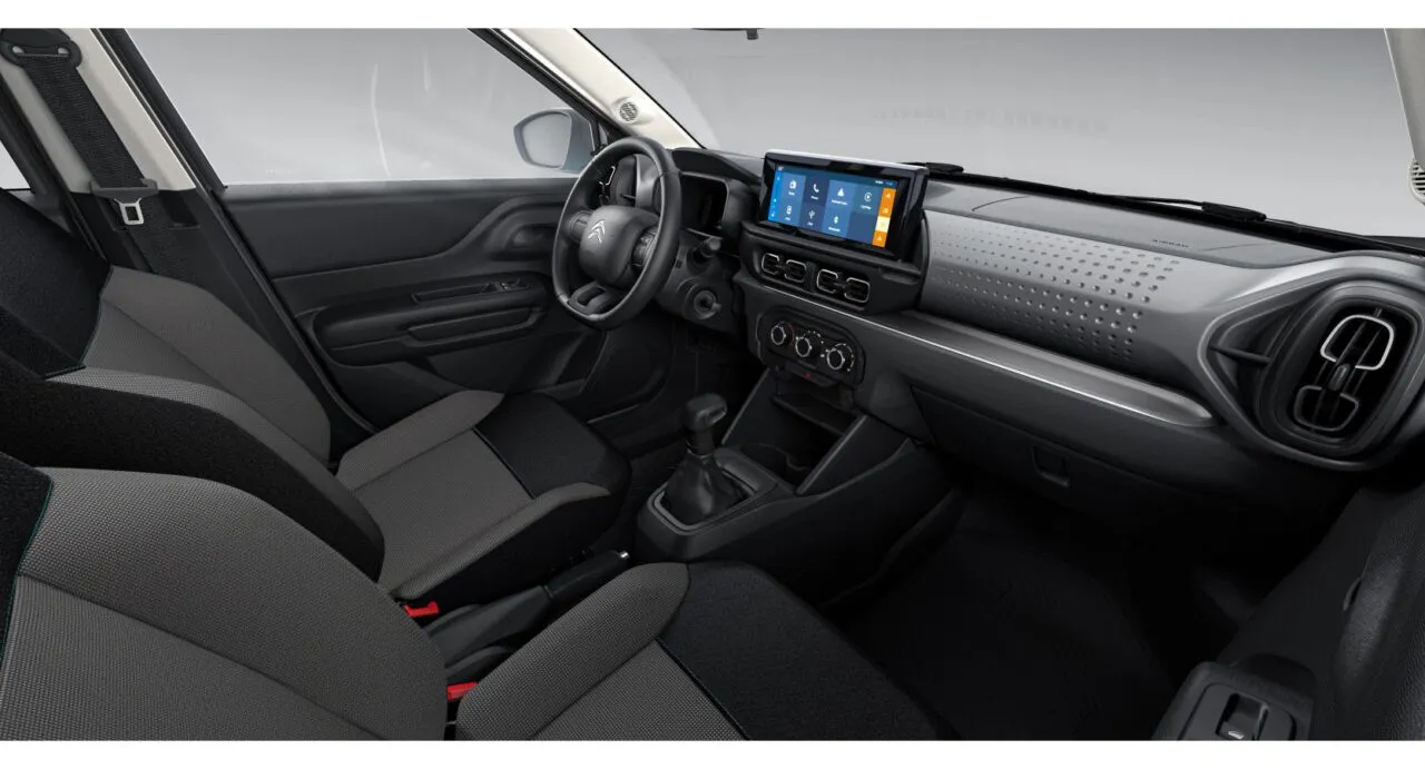Citroën C3 é o carro mais barato do Brasil em 2024 3 Painel do Citroën C3 2024 recebeu "acabamento premium" (Foto: Divulgação)