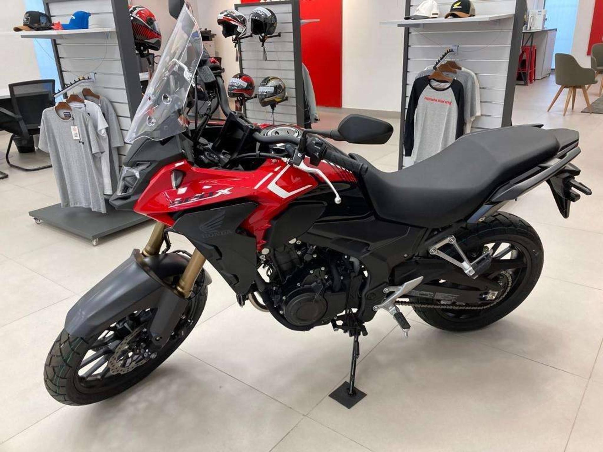 Honda CB 500X 2024