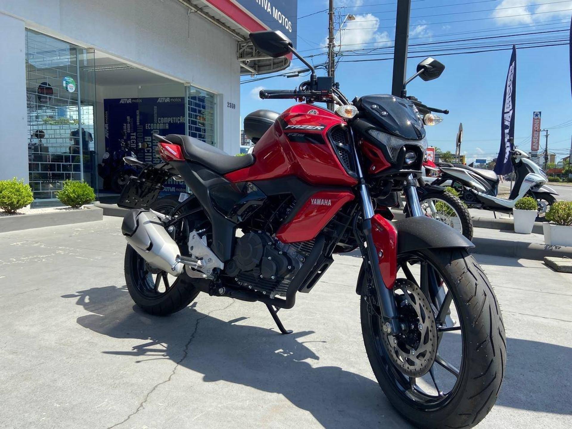 Yamaha Fazer FZ15 2024