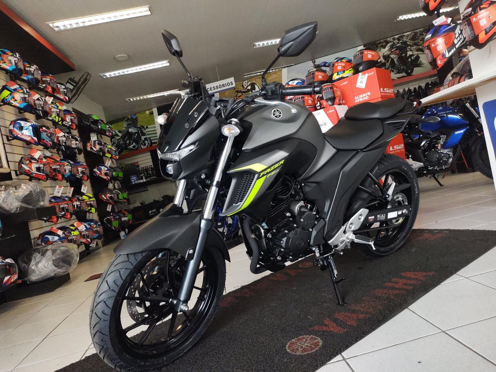 Yamaha Fazer FZ25 2024