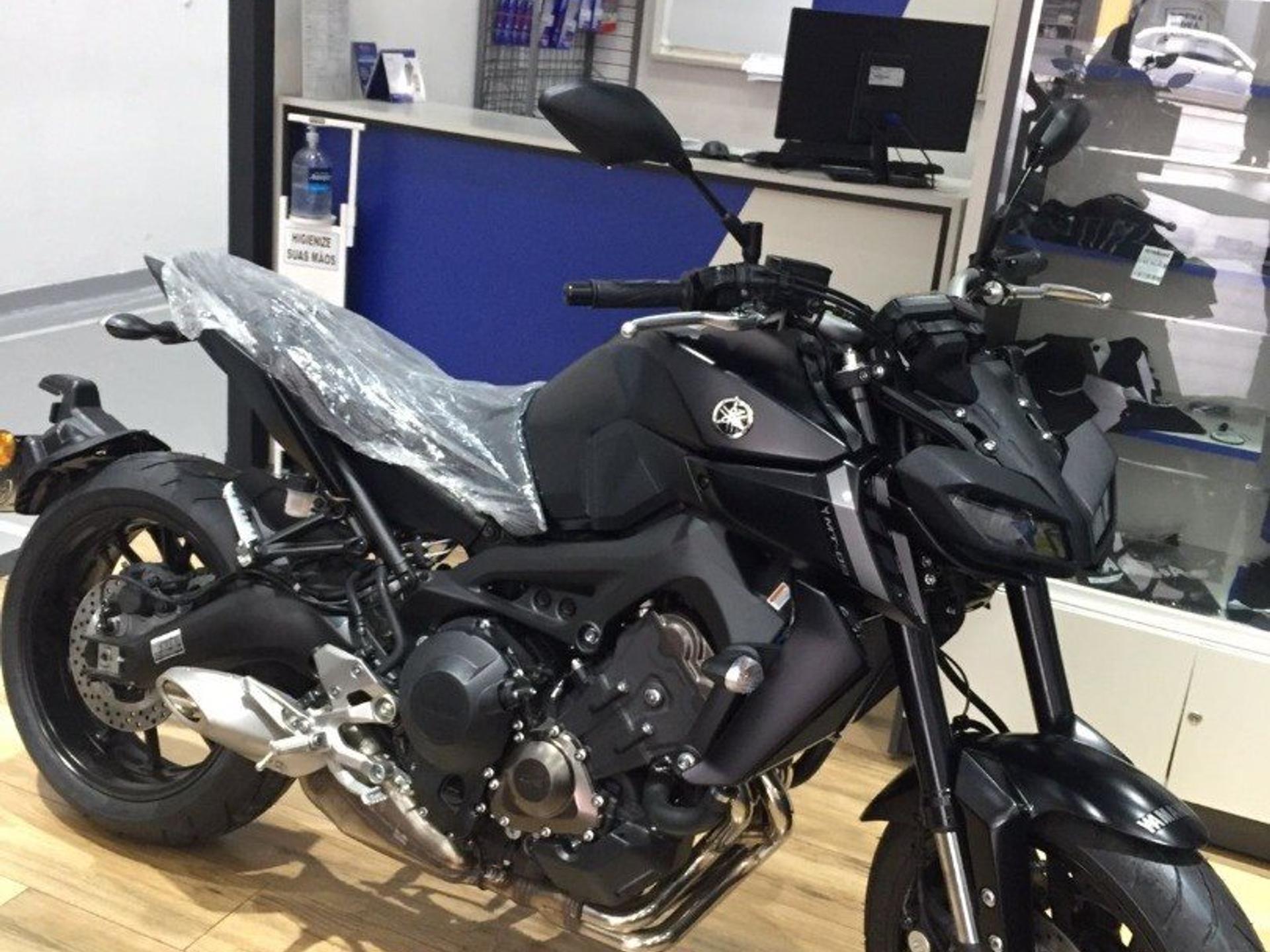 Yamaha MT-09 ABS 2024